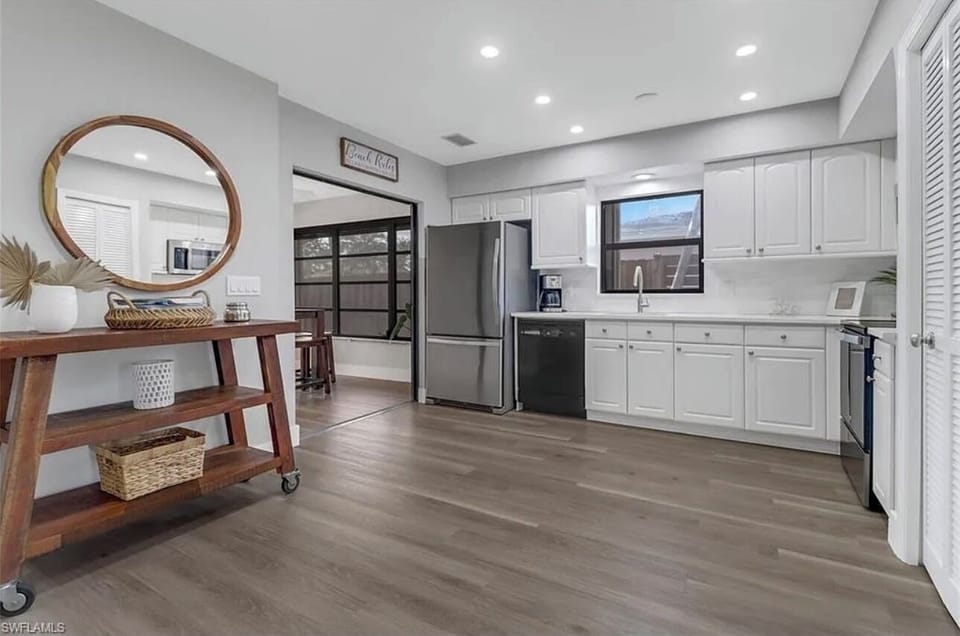 Large kitchen area