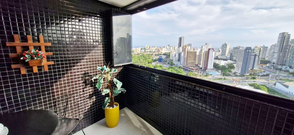 Basic Apartment | Lanai