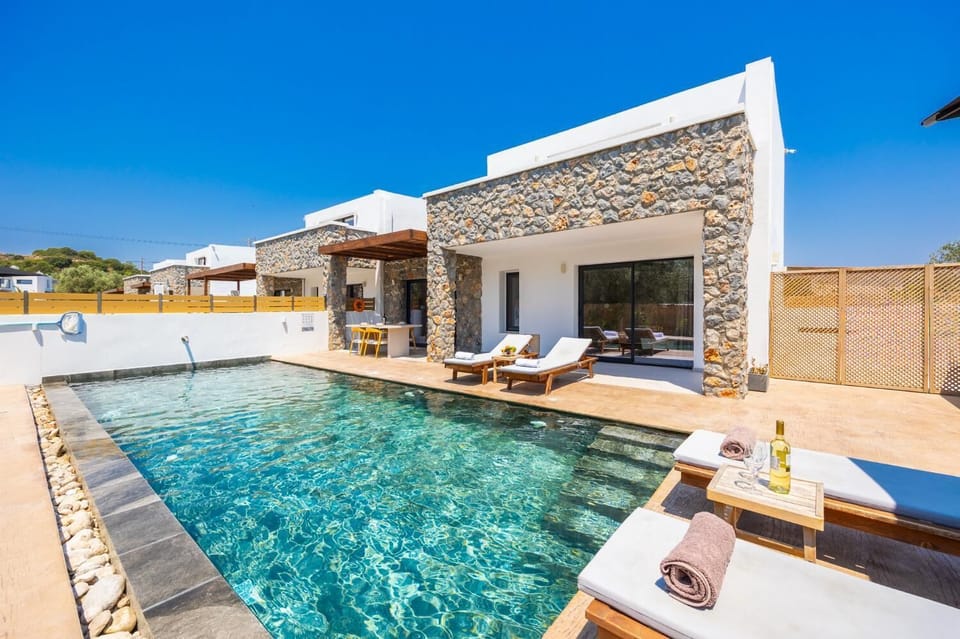Beautiful villa with private pool and terrace