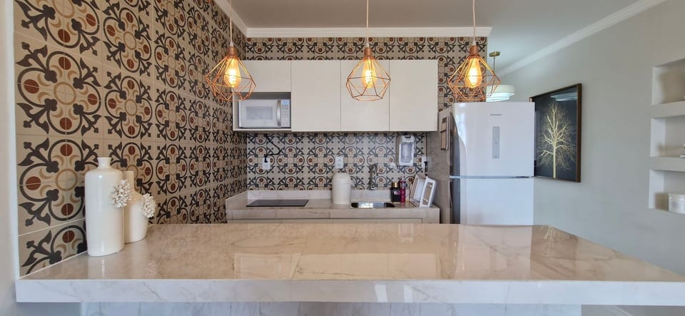 Basic Apartment | Private kitchen | Fridge, microwave, cookware/dishes/utensils