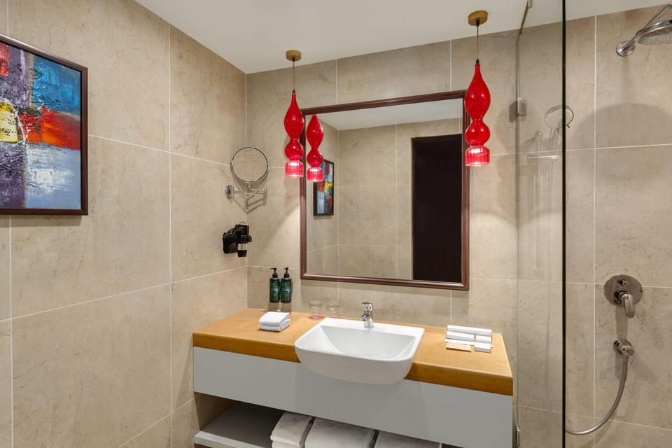 Premium Room, 2 Twin Beds | Bathroom