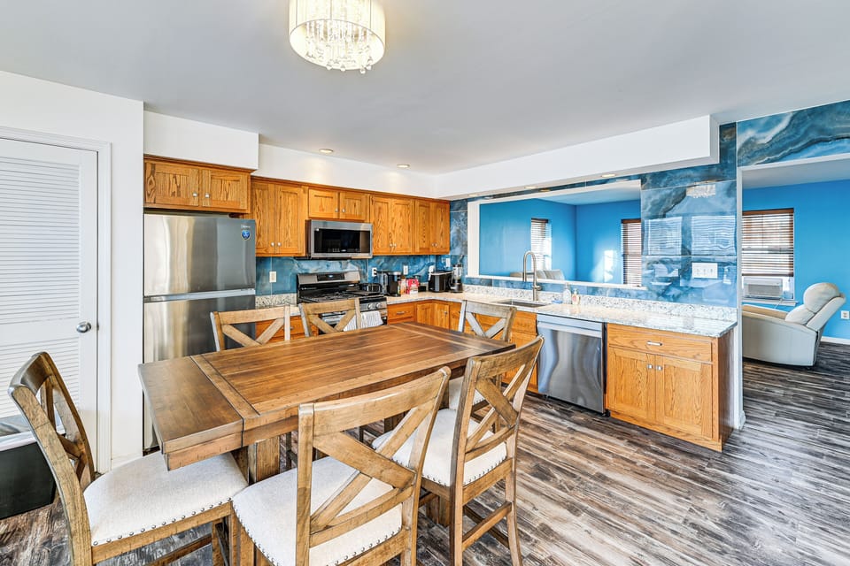 Kitchen | 1st Floor | Keurig Coffee Maker
