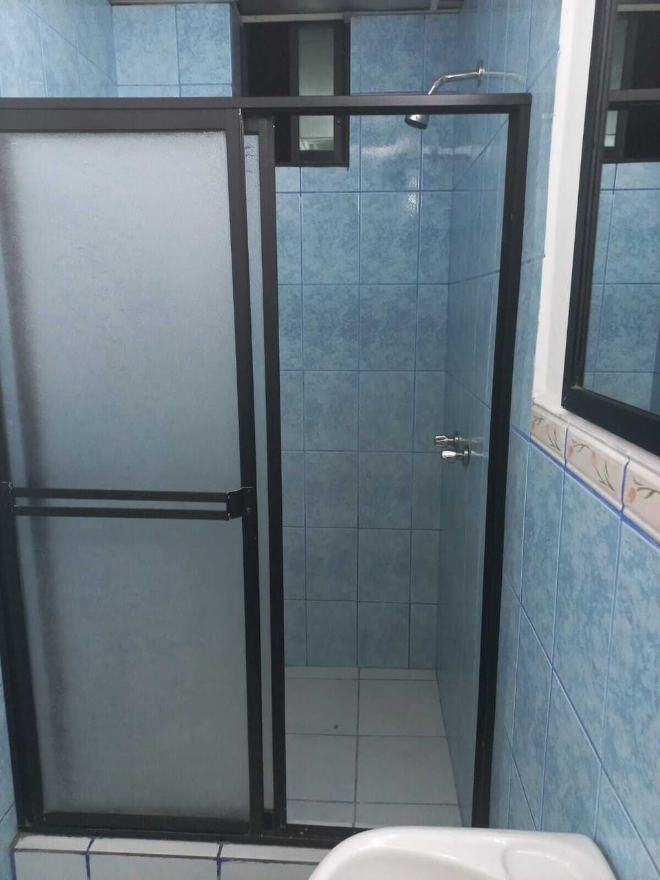 Standard Double Room | Bathroom | Shower, rainfall showerhead, towels, soap