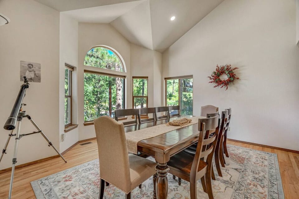 Large Dining Room Area to Socialize and Play Games