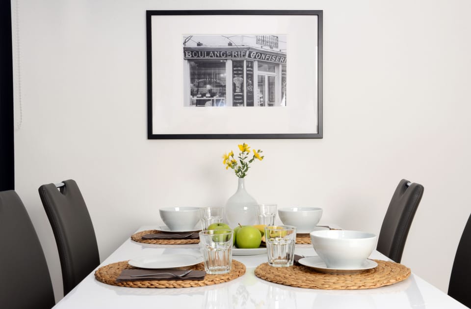 Superior Duplex, 1 Bedroom, Kitchen | Private kitchen | Fridge, microwave, oven, stovetop