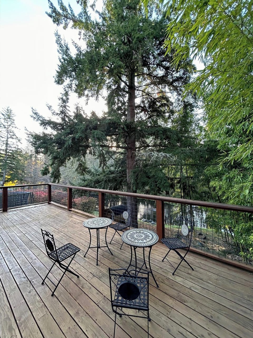Lakeview patio
