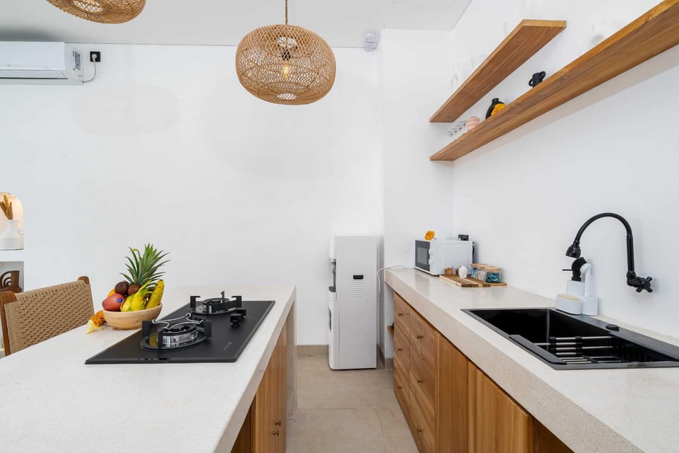 Basic Villa | Private kitchen | Fridge, microwave, stovetop, electric kettle