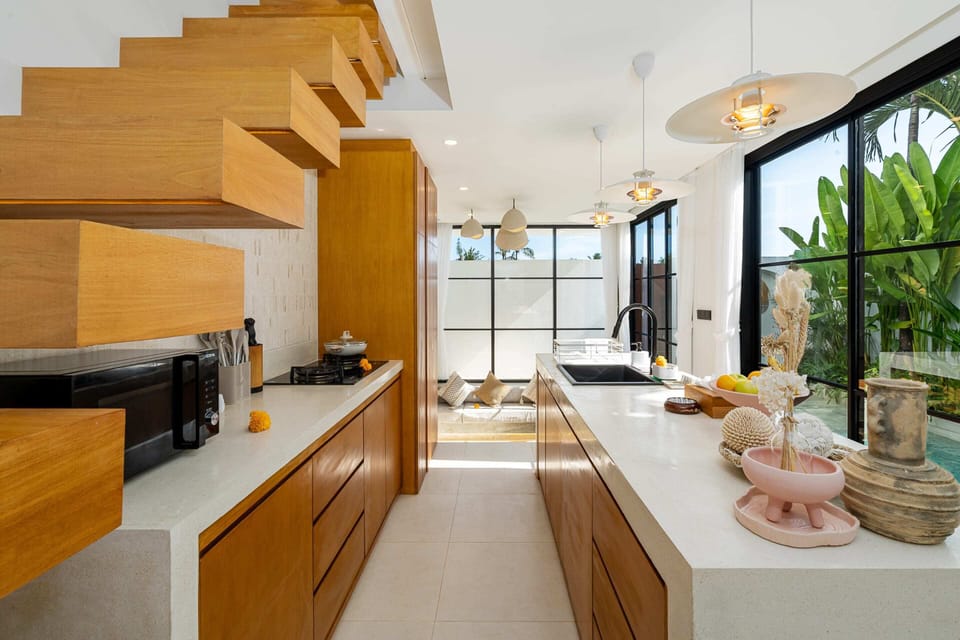 Basic Villa | Private kitchen | Fridge, microwave, stovetop, blender