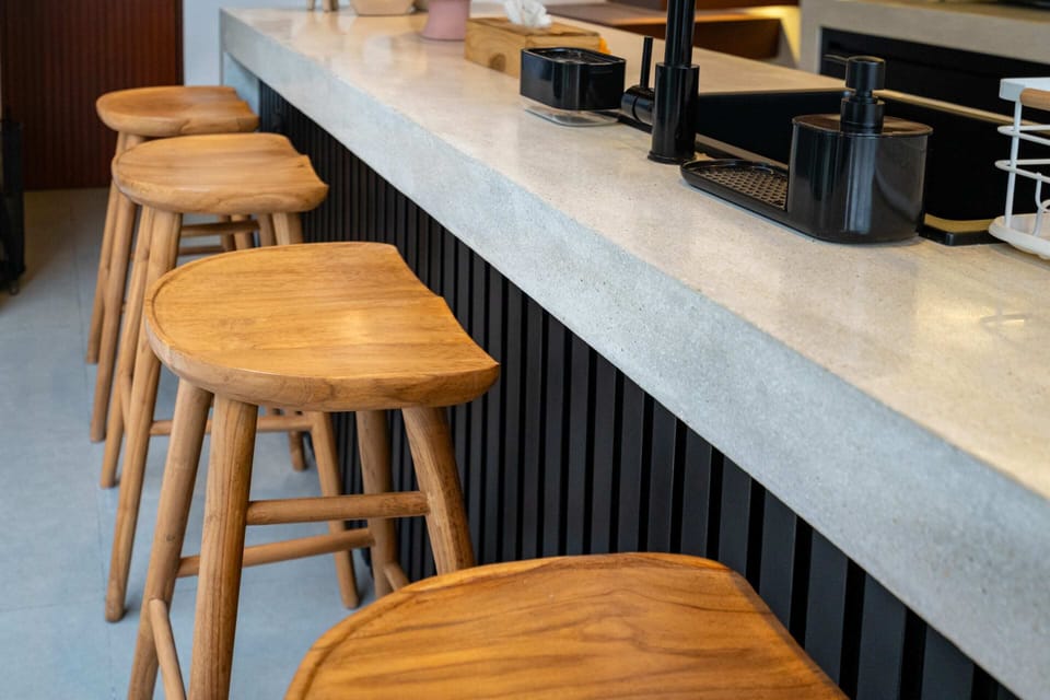 Basic Villa | Dining