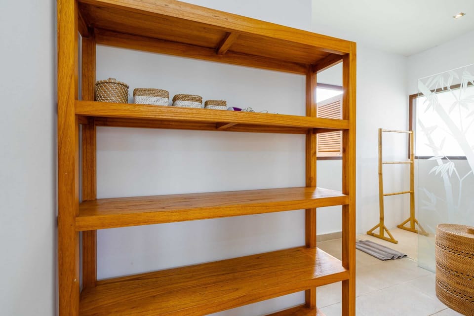 Basic Villa | Interior
