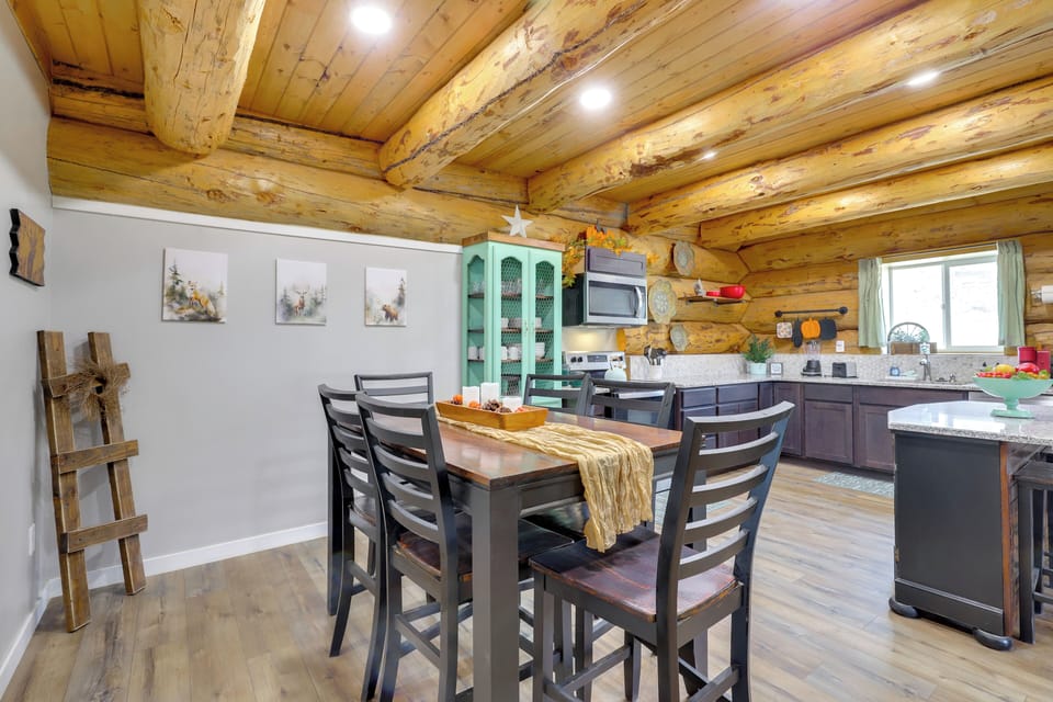 Kitchen | Dining Area | Coffee Maker