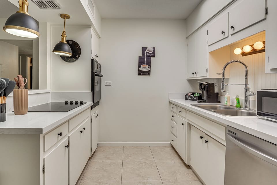 Kitchen | Keurig | Dishwasher