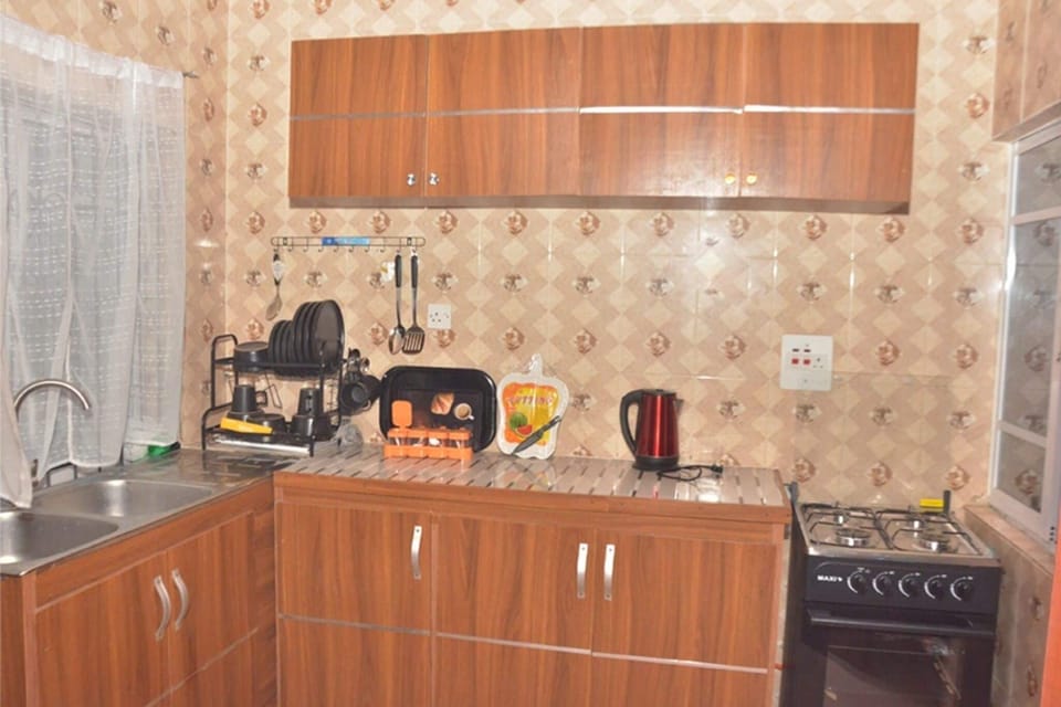 Apartment, 3 Bedrooms, Smoking | Interior