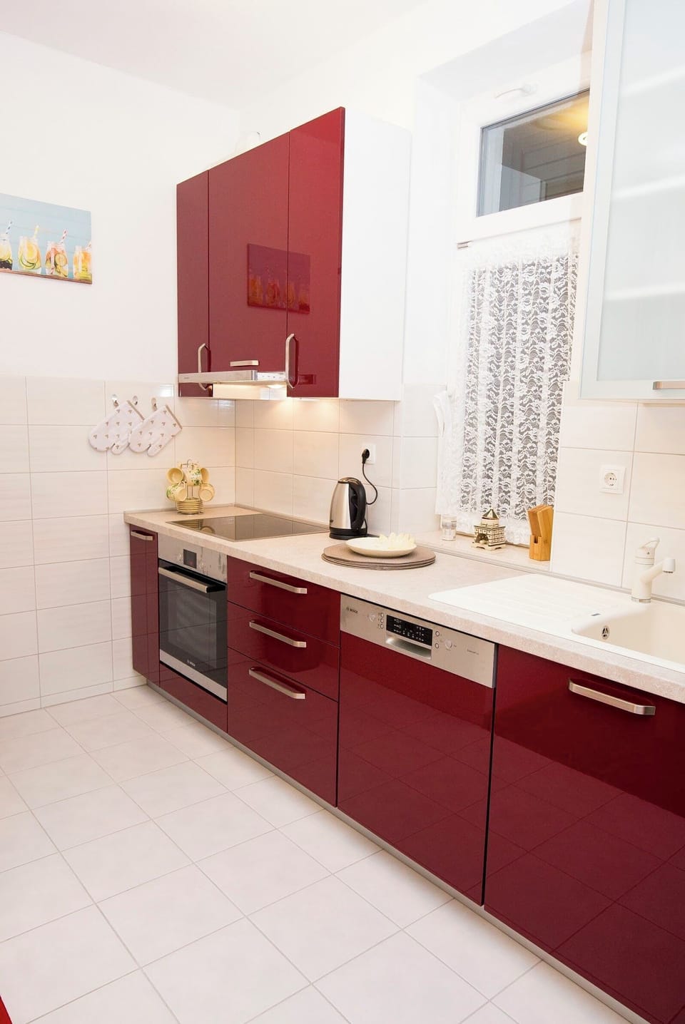 Apartment (A1) | Private kitchen | Fridge, microwave, oven, dishwasher