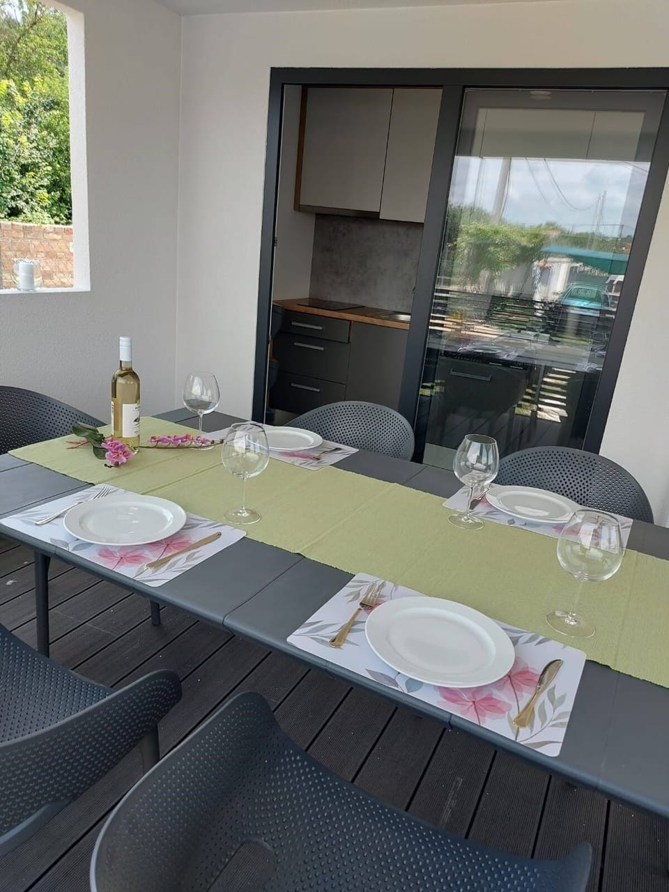 House | Terrace/patio
