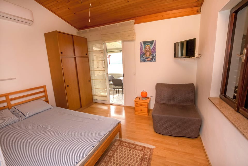 Studio (A1) | Free WiFi