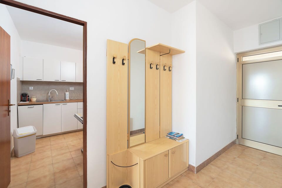 Apartment (A1) | Hallway