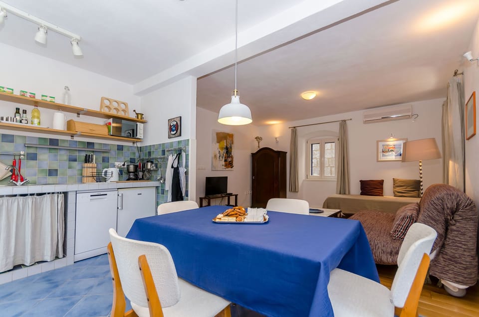 Apartment (A1) | Private kitchen