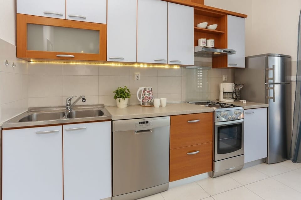 House | Private kitchen