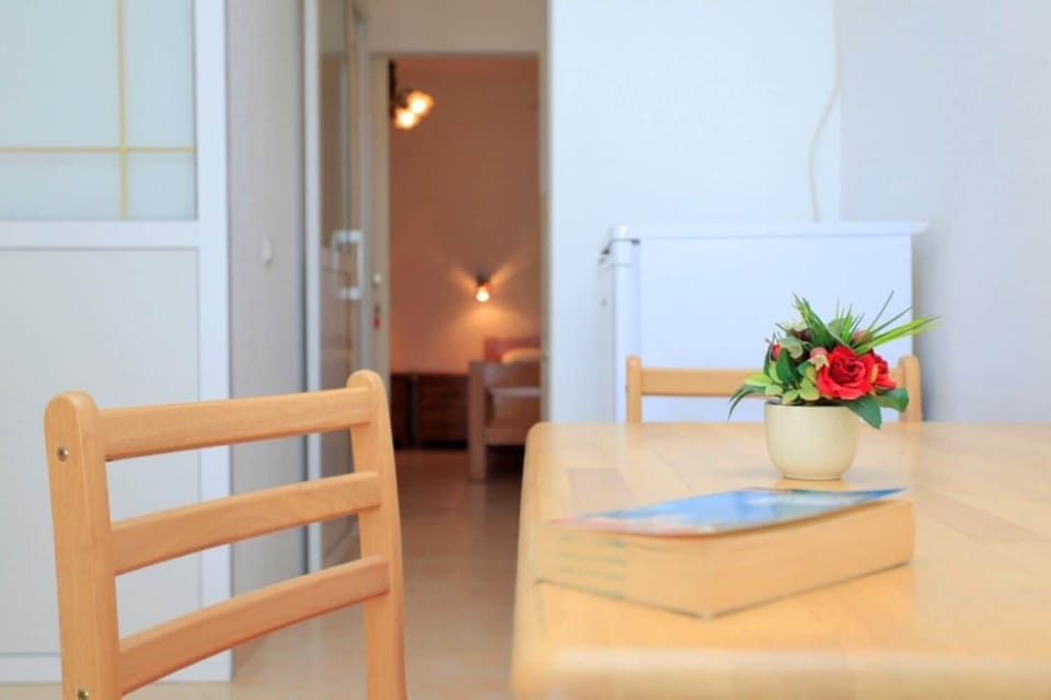 Apartment (A1) | Dining