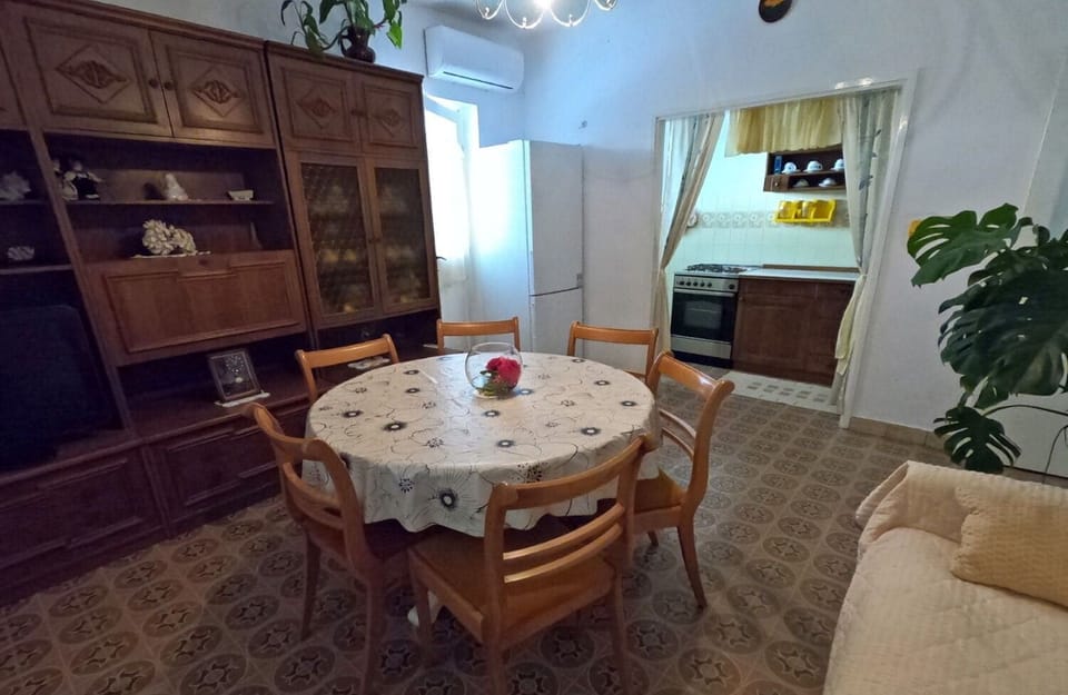 Apartment (A1) | Living room