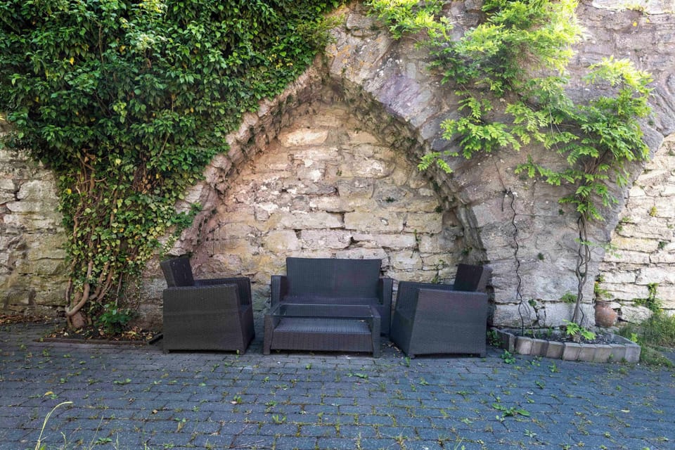 A lovely seating area next to Ringmuren.
