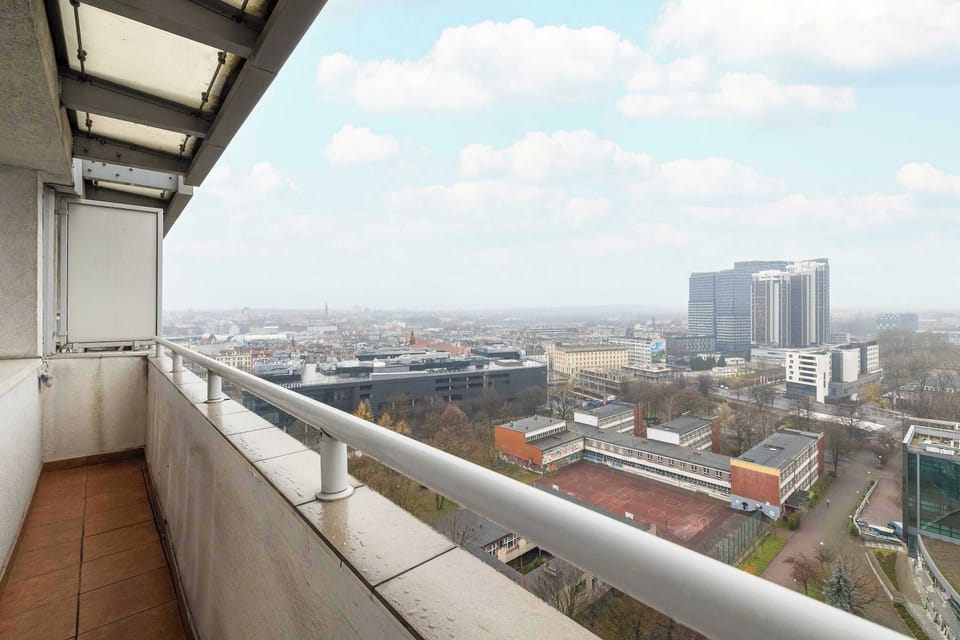 The balcony's peaceful ambiance is ideal for unwinding. 