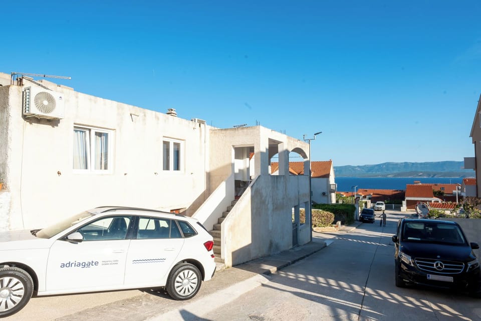 Free self parking