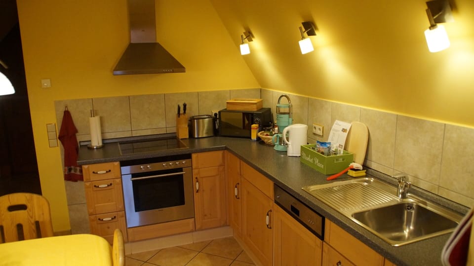 Apartment, Private Bathroom | Shared kitchen | Highchair