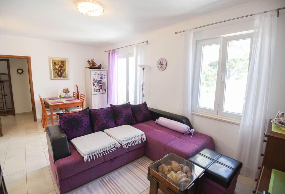 Apartment (A1) | Living room | DVD player