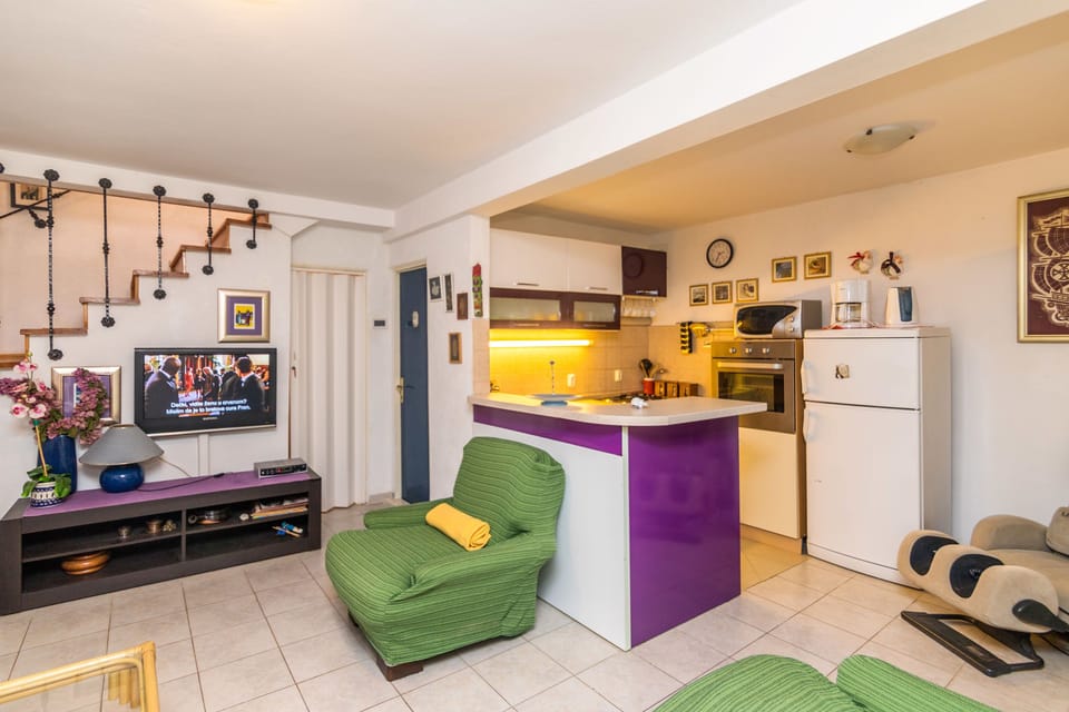 House | Living room