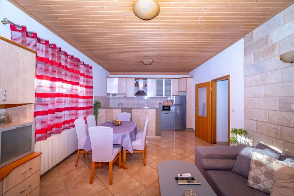 Apartment (A1) | Living room