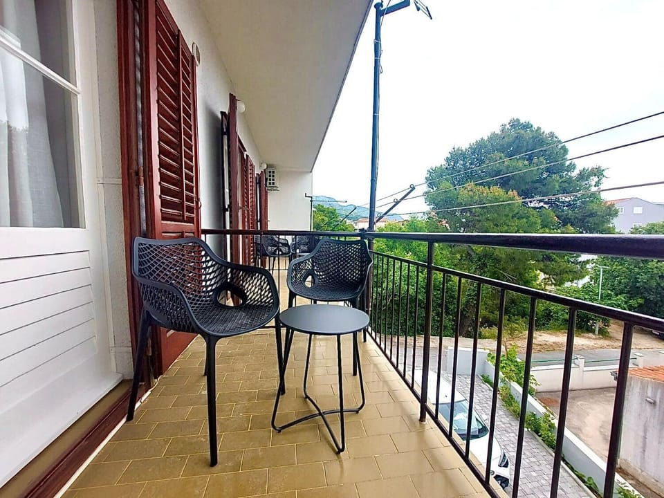 Apartment (A1) | Balcony