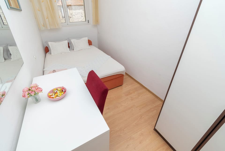 Apartment (A1)