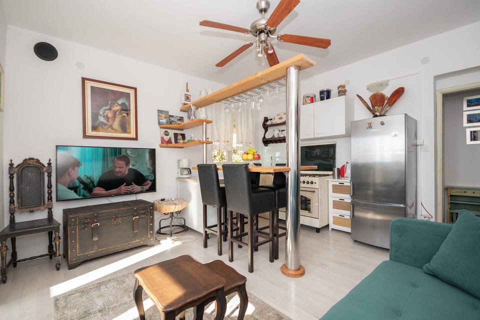 Apartment (A1) | Living room