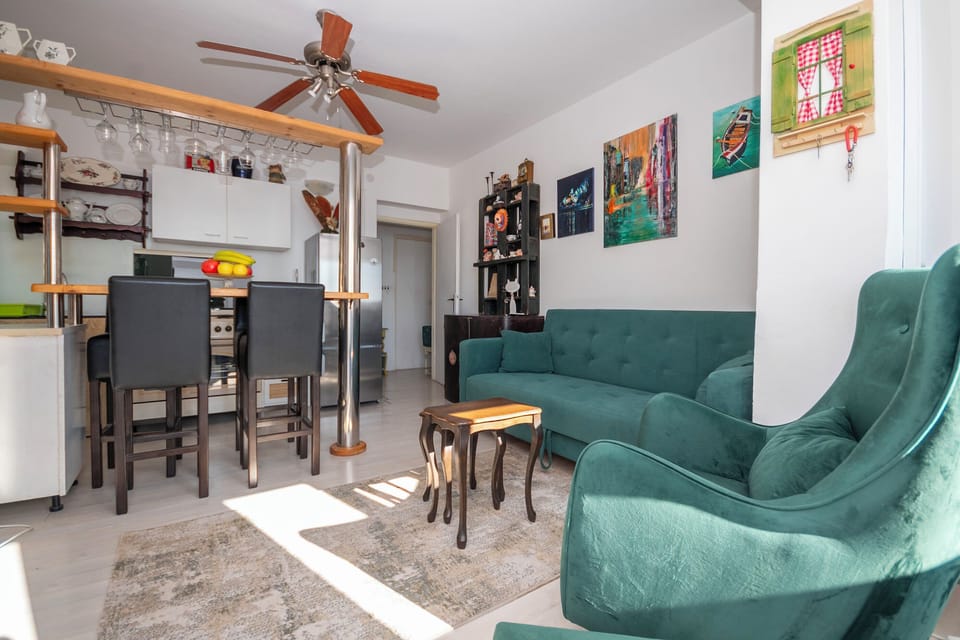 Apartment (A1) | Private kitchen | Fridge, stovetop, espresso maker, electric kettle