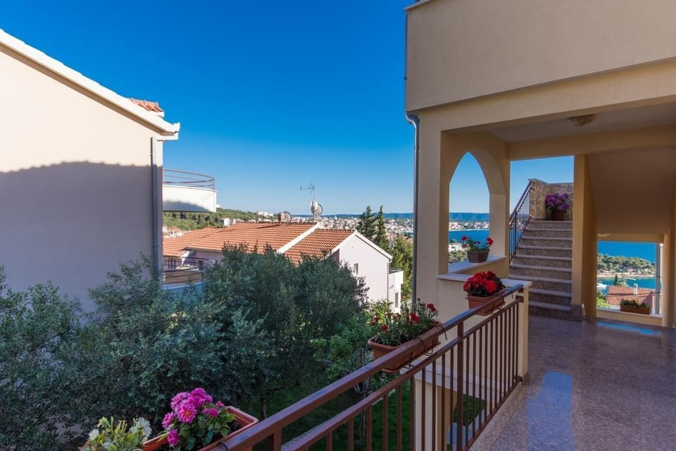Apartment (A1) | Terrace/patio