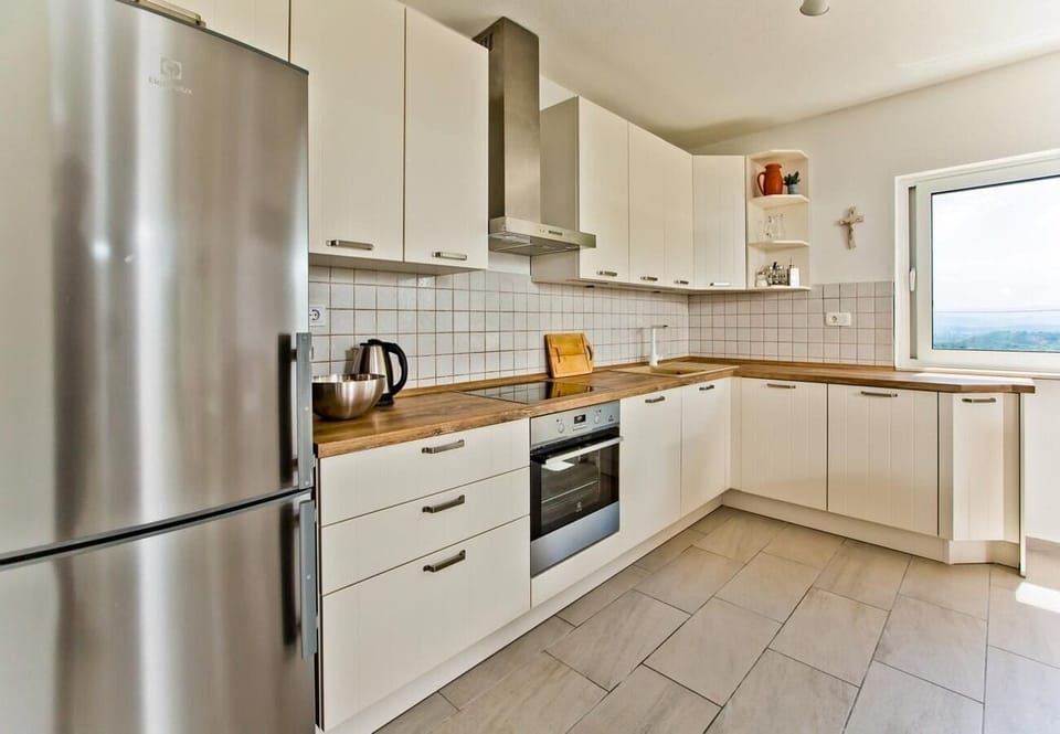 House | Private kitchen