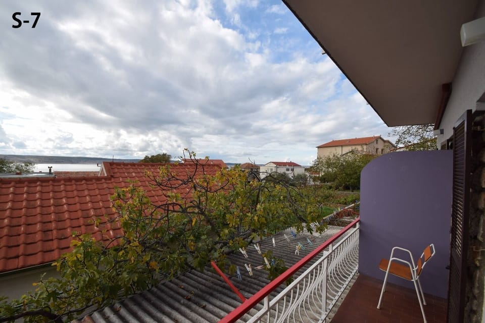 Apartment (A1) | Balcony
