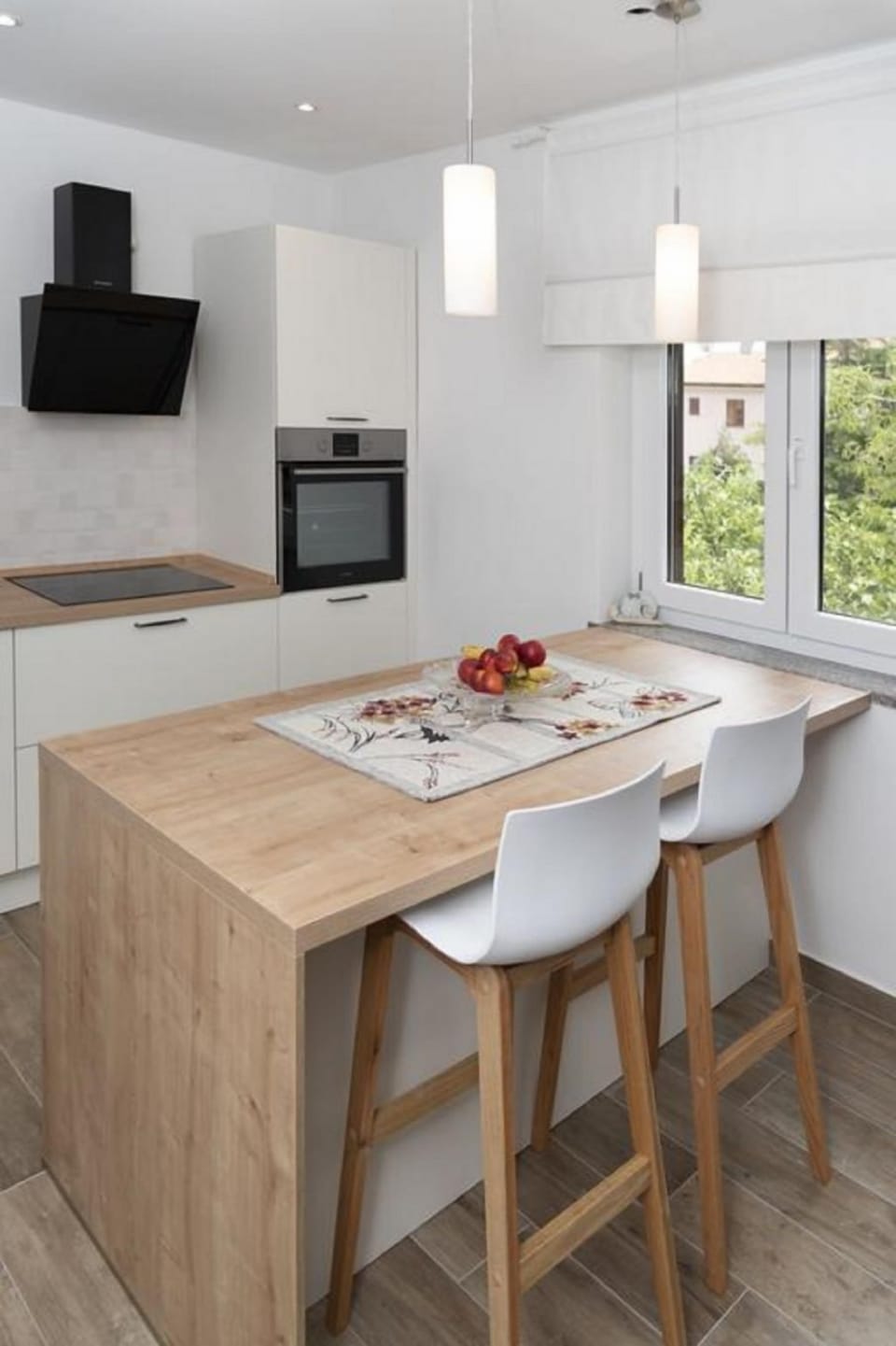 Apartment (A1) | Dining