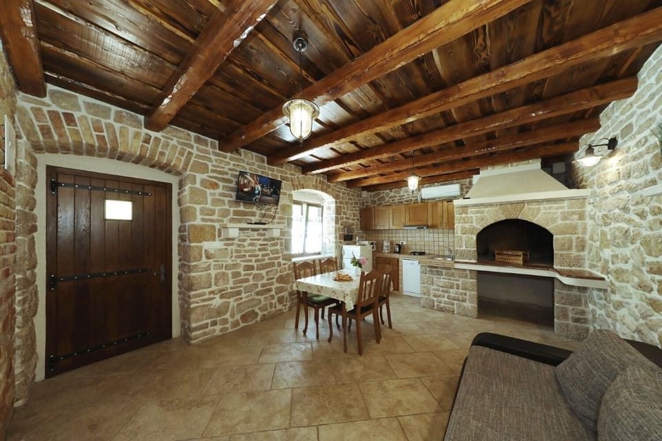House | Living room