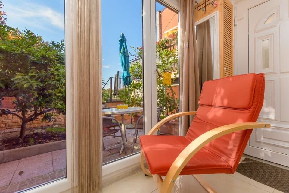 Studio (A1) | Balcony