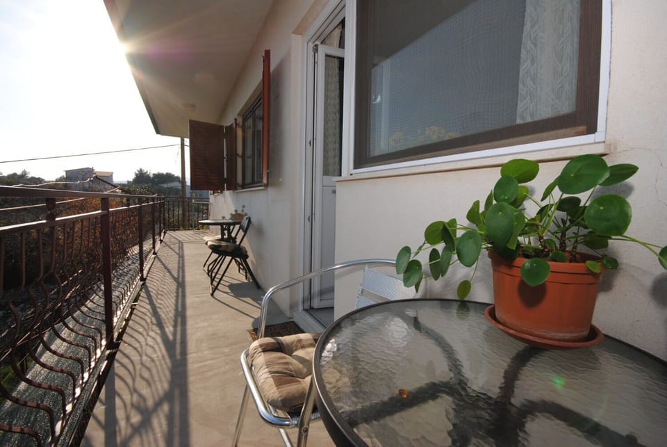 Apartment (A1) | Terrace/patio