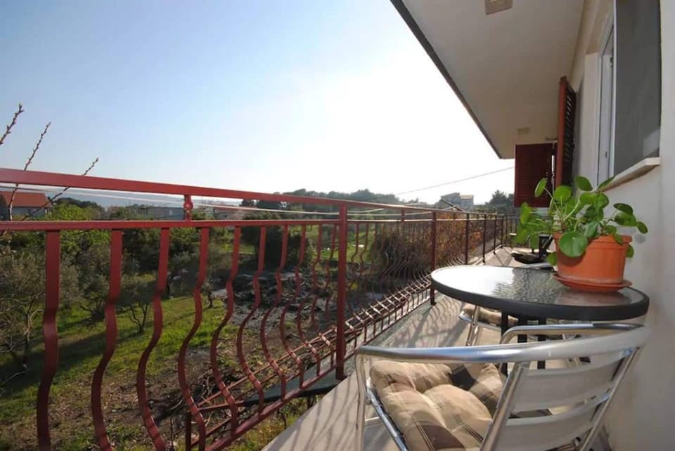 Apartment (A1) | Terrace/patio