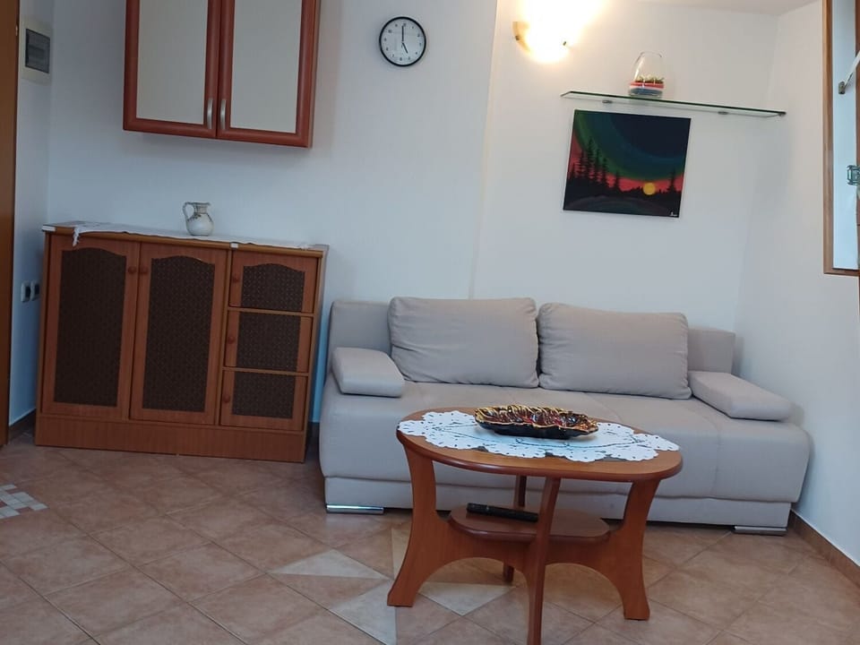 Studio (A1) | Living room