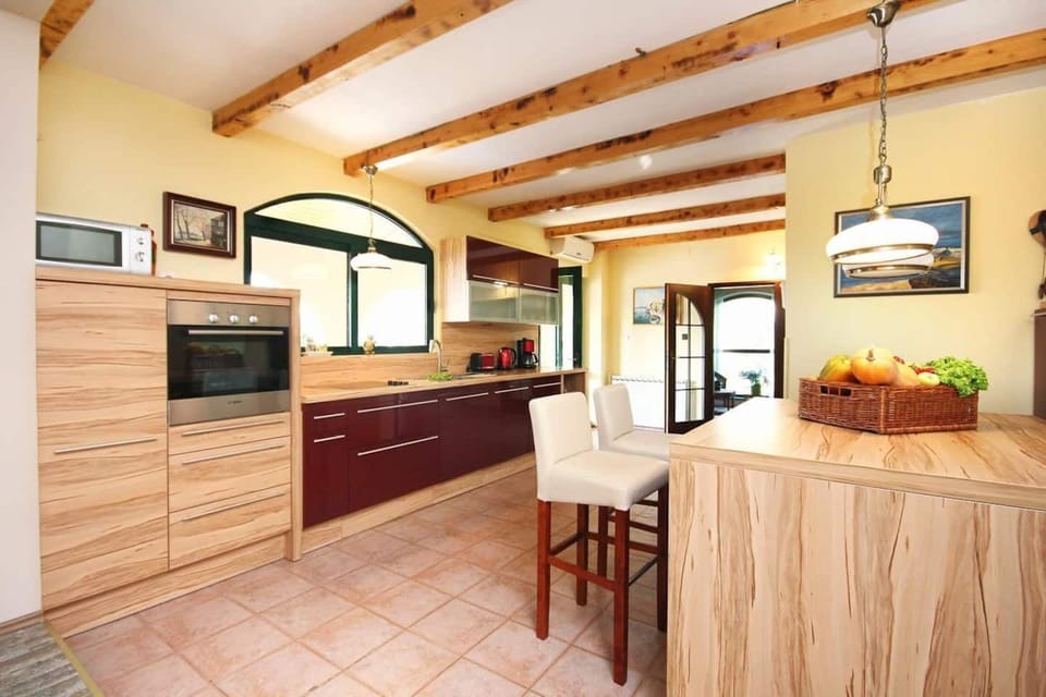 House | Private kitchen
