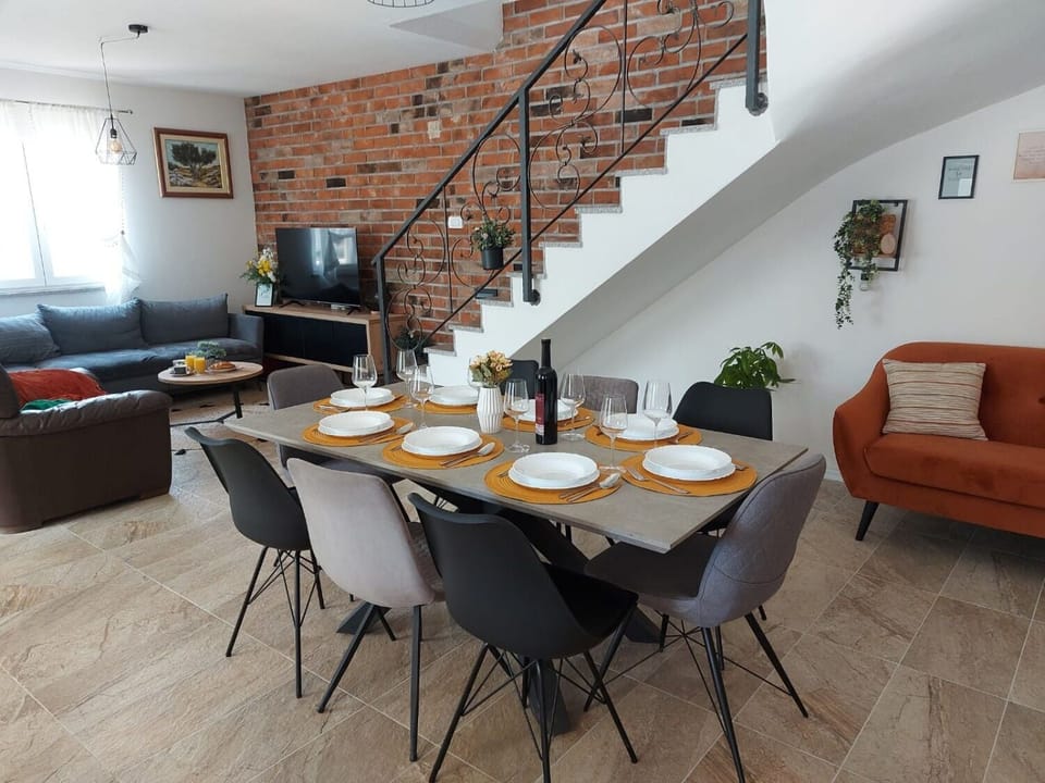 Villa | Living room
