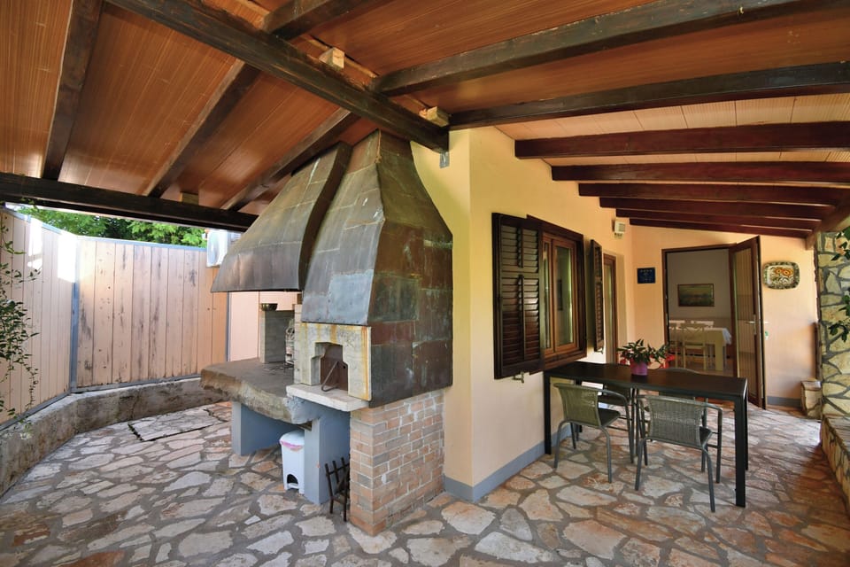 BBQ/picnic area