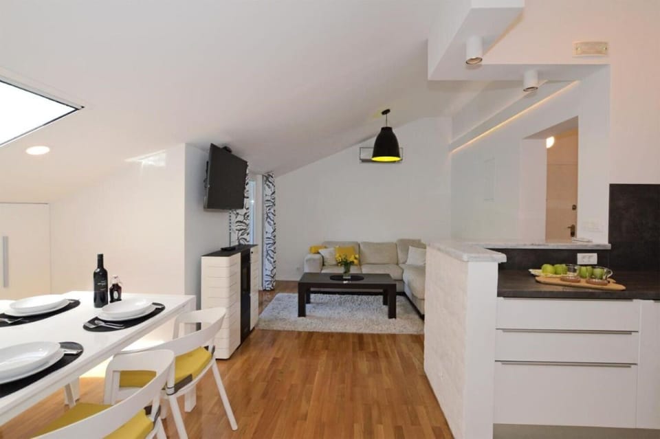 Apartment (A1) | Interior