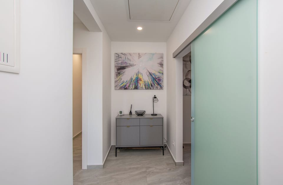 House | Hallway